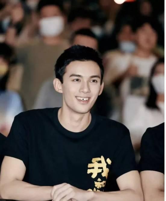 娱乐吃瓜吴磊视频,揭秘娱乐圈幕后故事